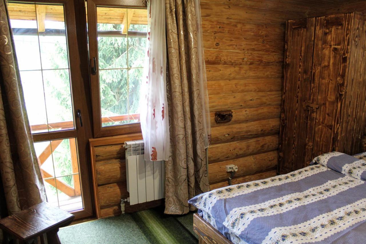 "Лісова Ягода" Jablunyzja Exterior foto