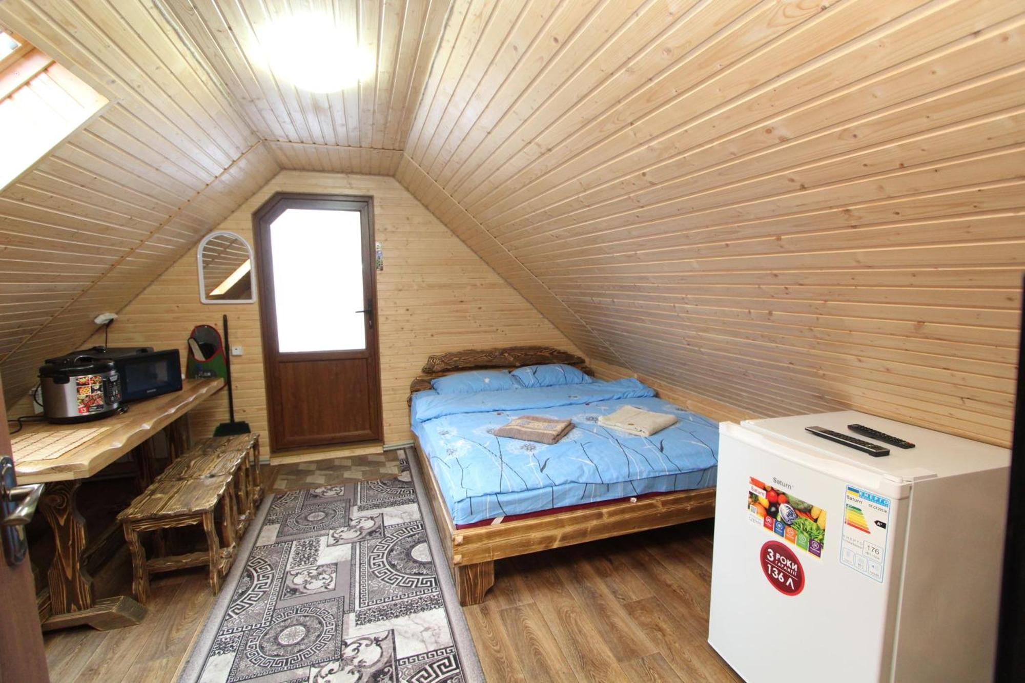 "Лісова Ягода" Jablunyzja Zimmer foto